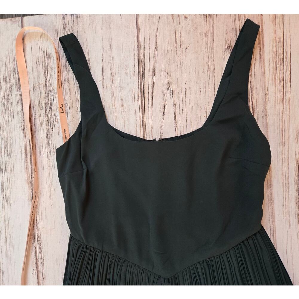 Lulu's Basque Waist Emeral Green Square Neck Pleated Maxi Dress z M New - Picture 3 of 6